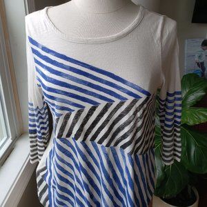Lucky Brand Size Small 3/4 length sleeves